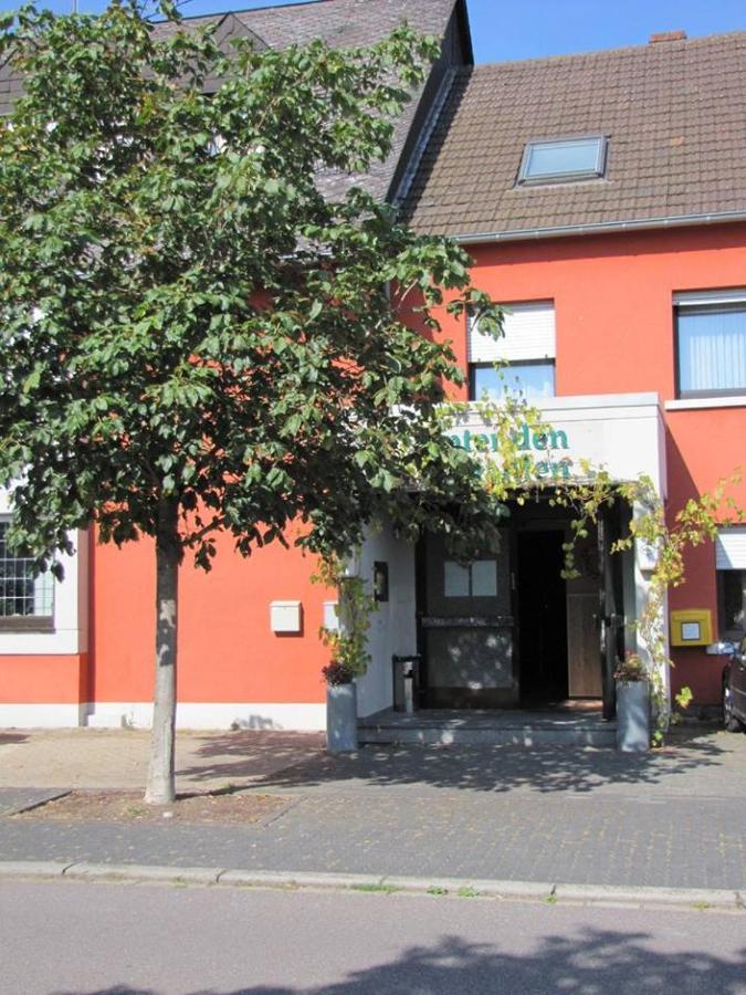 "Unter Den Kastanien" Hotel Speicher Екстериор снимка