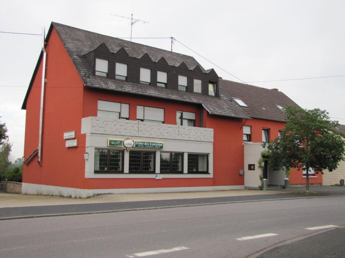 "Unter Den Kastanien" Hotel Speicher Екстериор снимка